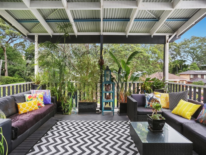 4 Toorak Avenue, Mangerton NSW 2500