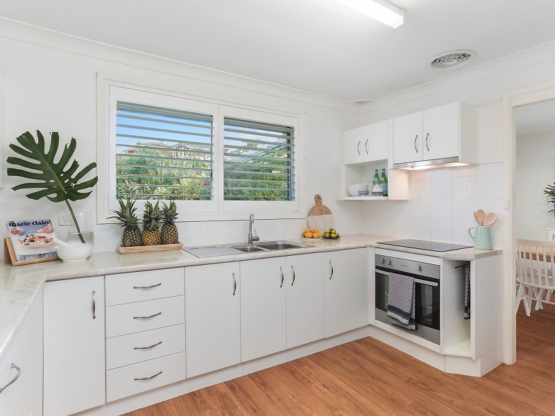 29 Edmund Avenue, Figtree NSW 2525