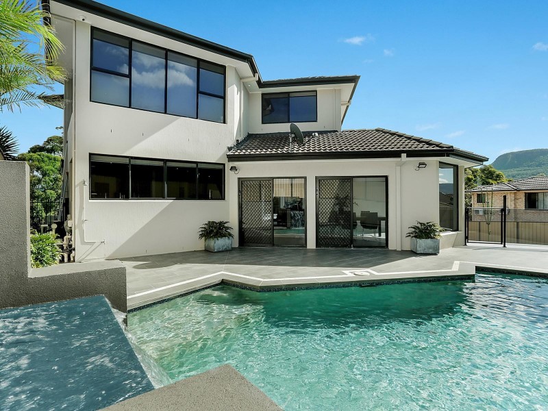 9 Powell Street, Mangerton NSW 2500