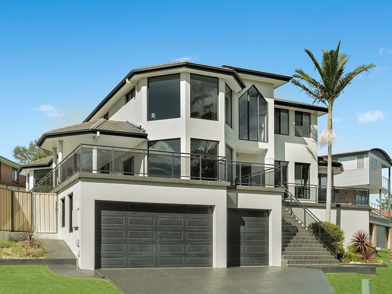 9 Powell Street, Mangerton NSW 2500