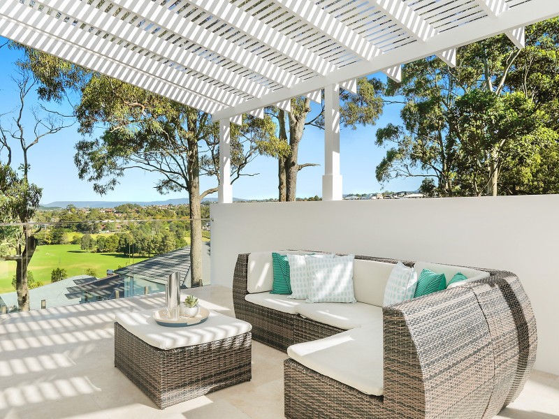 9 William Davies Drive, Figtree NSW 2525