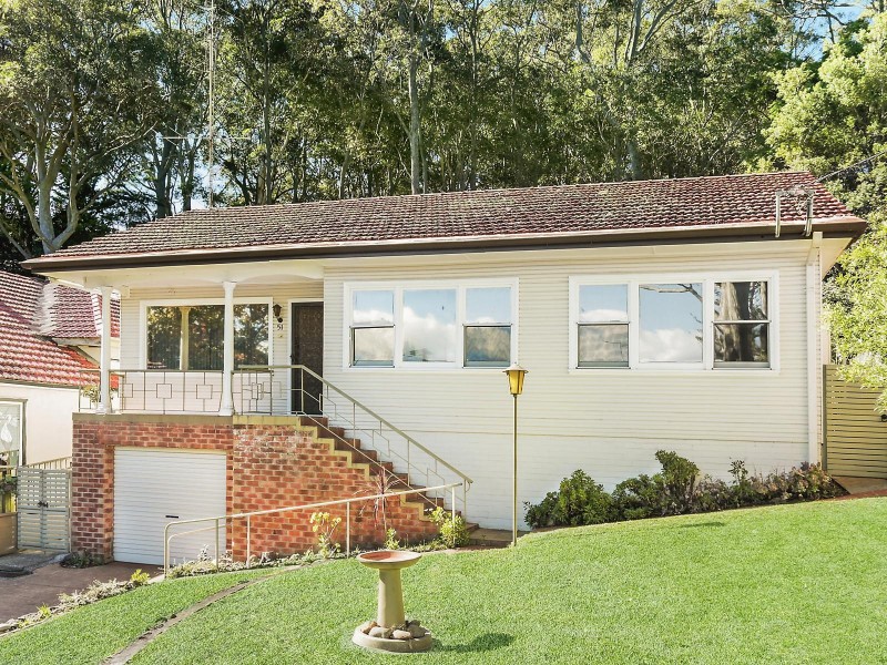 51 Toorak Avenue, Mangerton NSW 2500