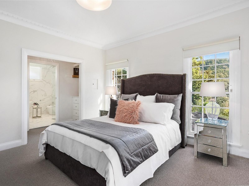 36 Rose Parade, Mount Pleasant NSW 2519