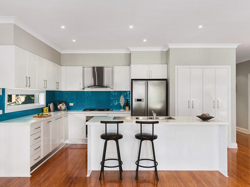 6 Lantarra Place, Figtree NSW 2525