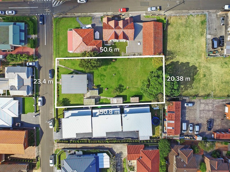 9 Hunter Street, Balgownie NSW 2519