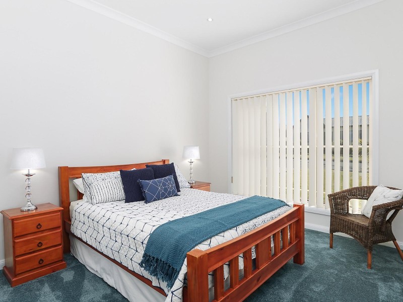 16 Stanhope Street, Woonona NSW 2517