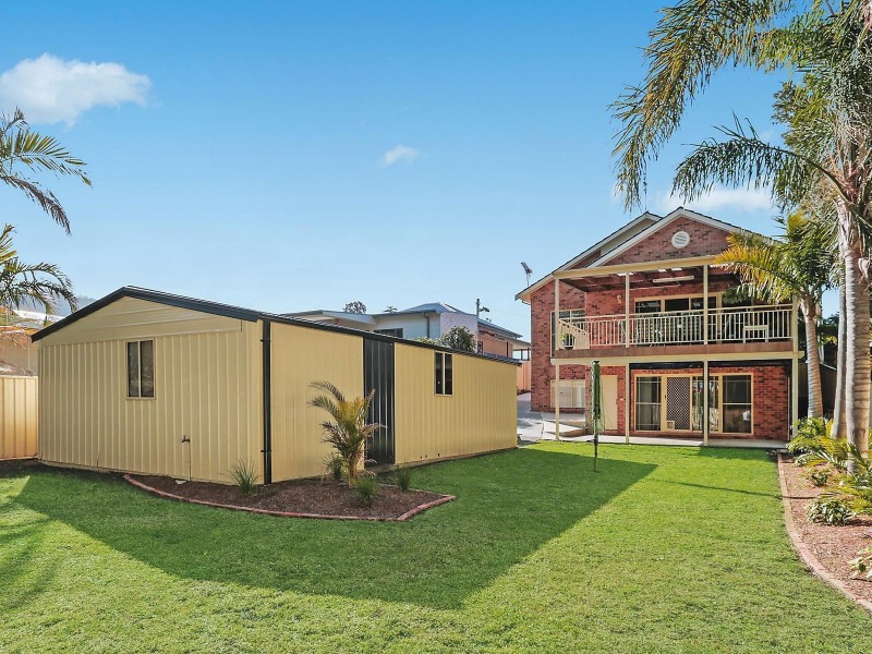 16 Stanhope Street, Woonona NSW 2517