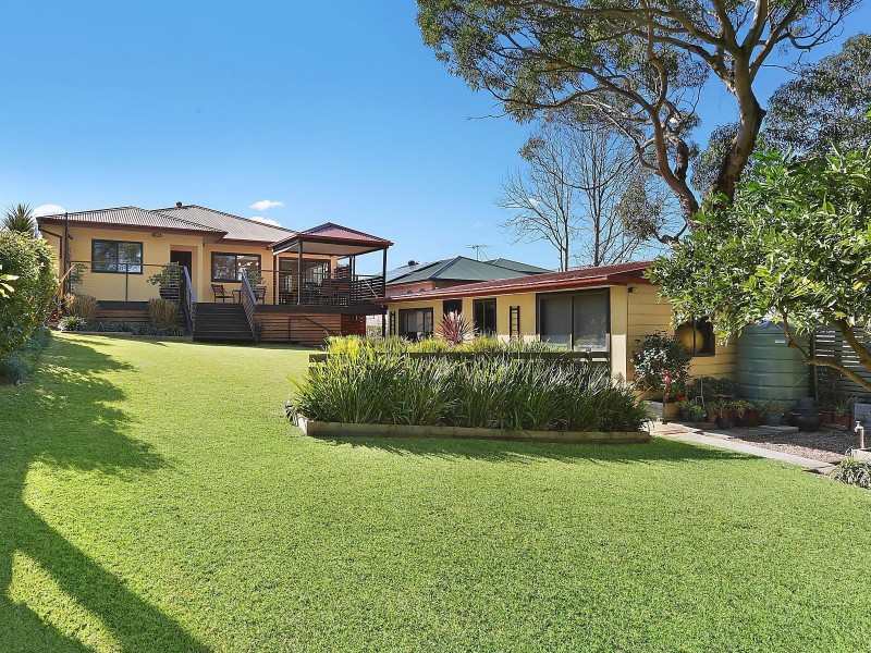 11 New Mount Pleasant Road, Balgownie NSW 2519