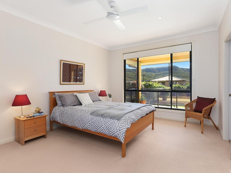 11 New Mount Pleasant Road, Balgownie NSW 2519