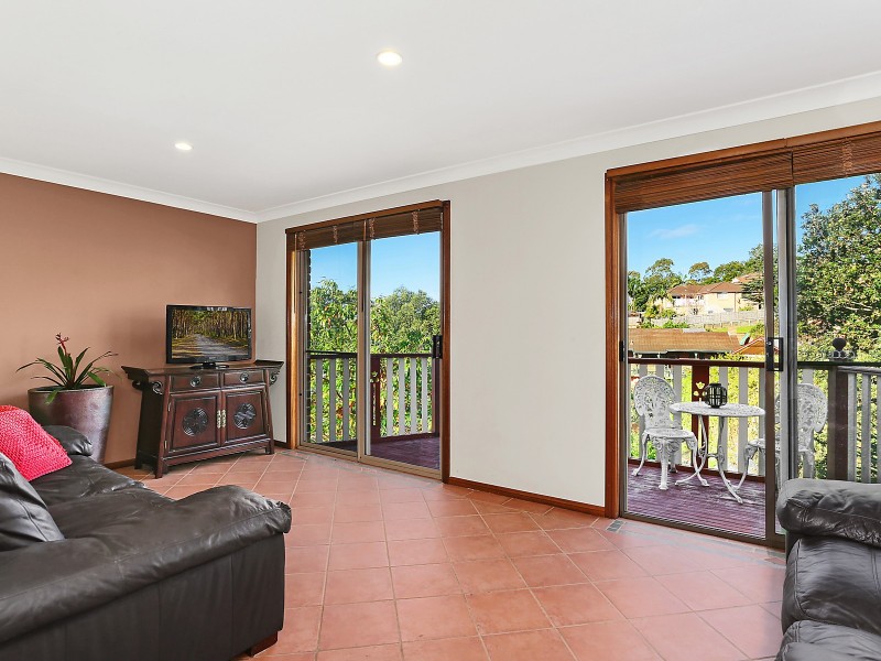 18 Paltarra Place, Cordeaux Heights NSW 2526