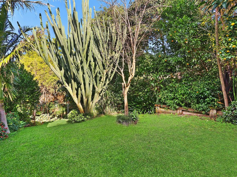 18 Paltarra Place, Cordeaux Heights NSW 2526