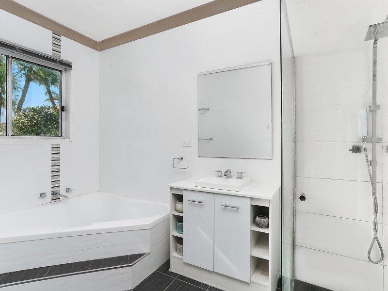 115 Meadow Street, Fairy Meadow NSW 2519