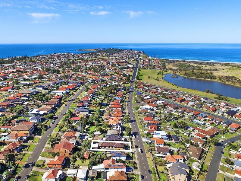 102 Cowper Street, Port Kembla NSW 2505