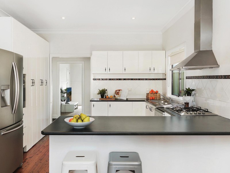 20 Third Avenue, Port Kembla NSW 2505