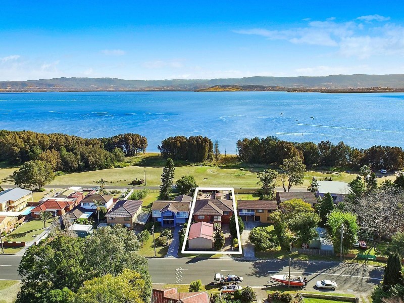 200 Lakeview Parade, Primbee NSW 2502