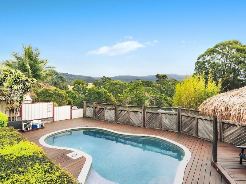 2 Booreea Boulevarde, Cordeaux Heights NSW 2526