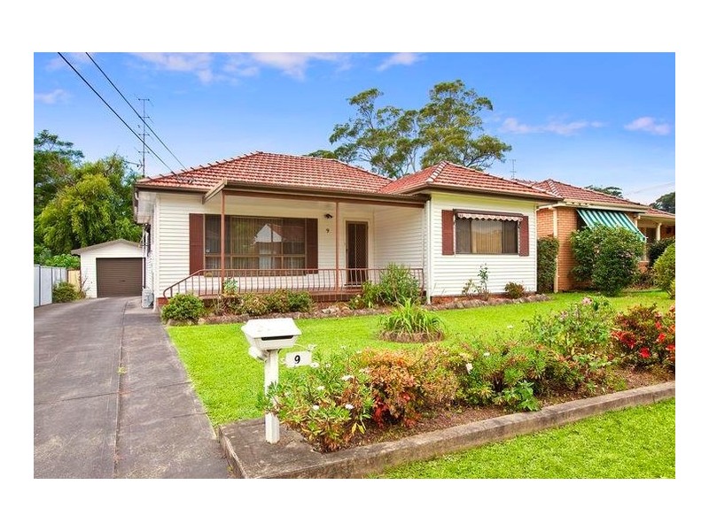 9 Foothills Road, Mount Ousley NSW 2519