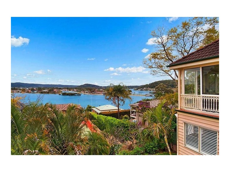 24 Daley Avenue, Daleys Point NSW 2257