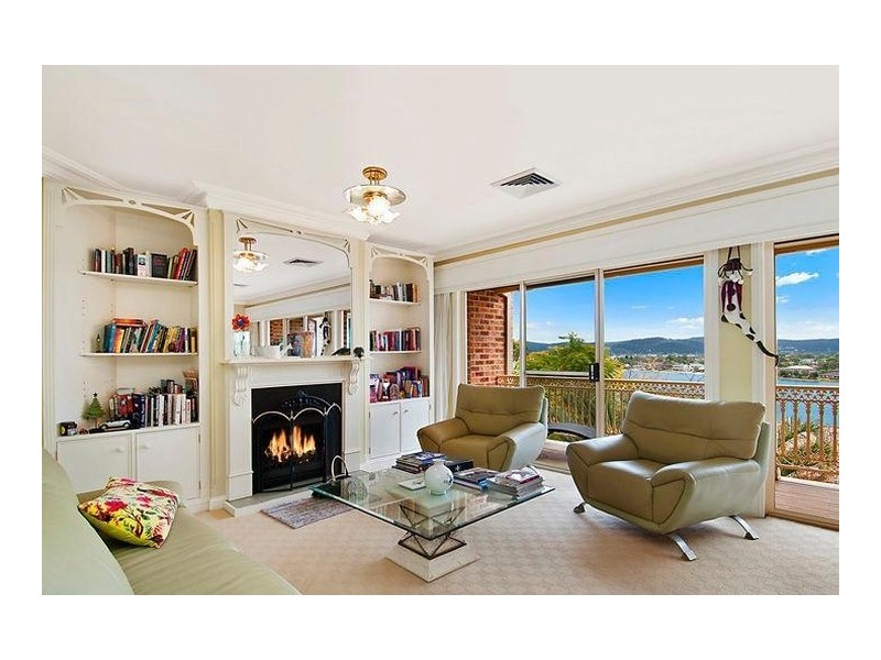 24 Daley Avenue, Daleys Point NSW 2257