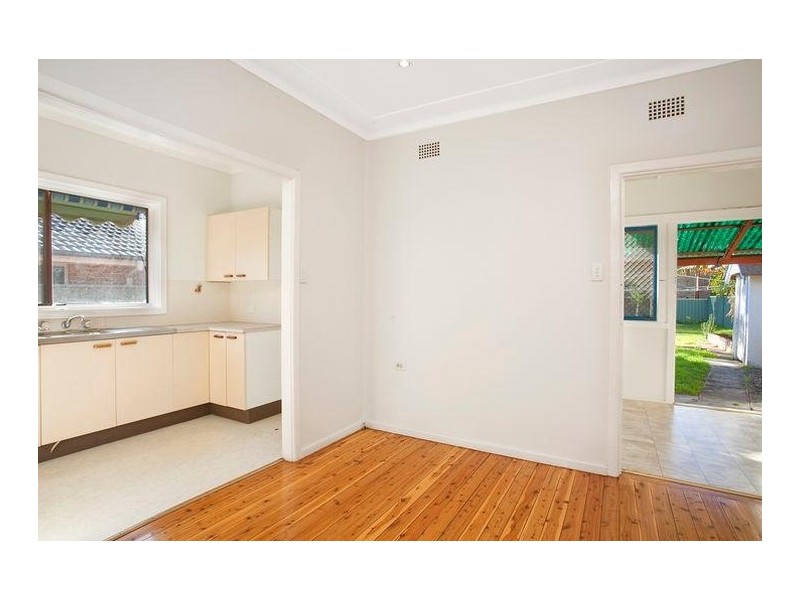 8 Murray Street, Booker Bay NSW 2257