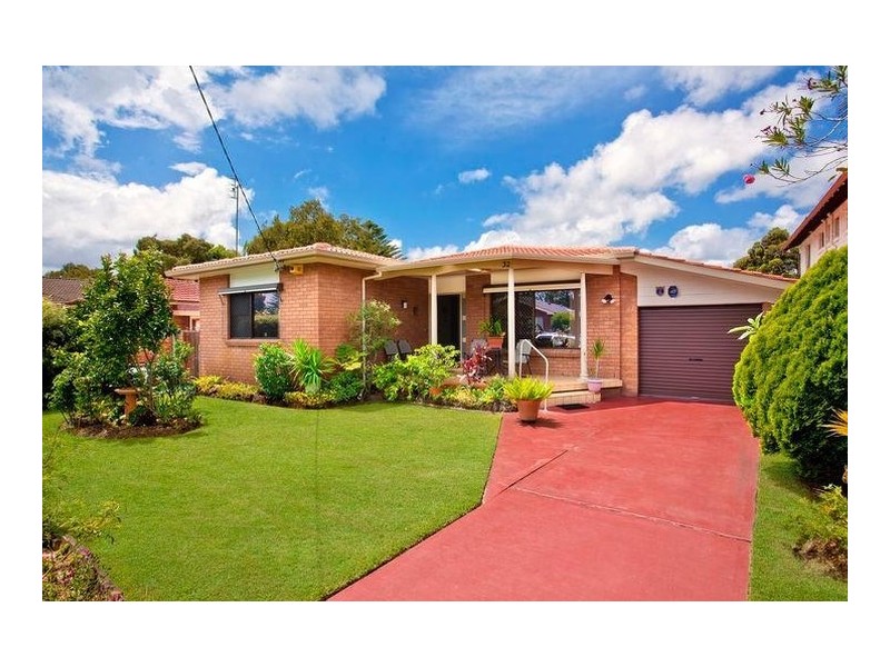 32 Rosewood Drive, Umina Beach NSW 2257
