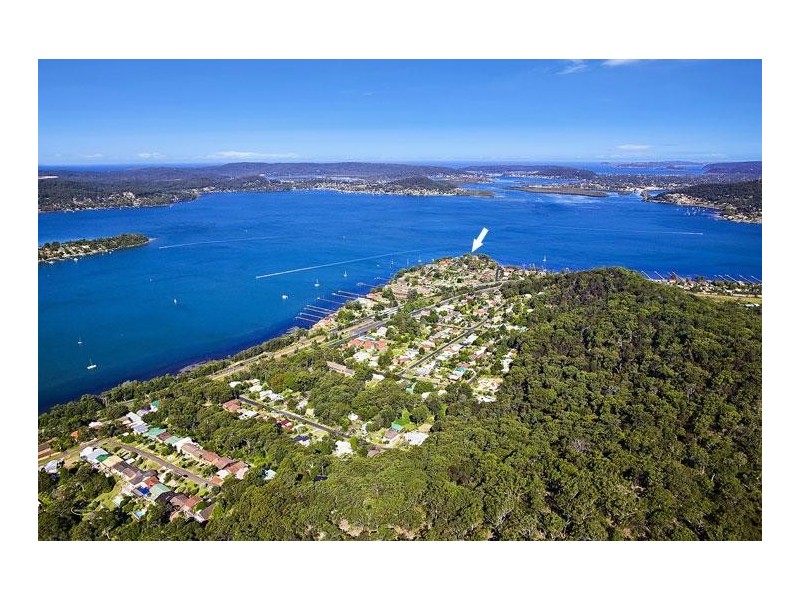 6 Coogee Road, Point Clare NSW 2250