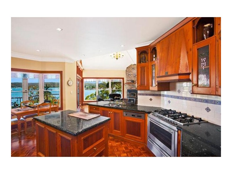 96 Daley Avenue, Daleys Point NSW 2257