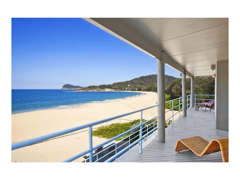 4 Coral Crescent, Pearl Beach NSW 2256