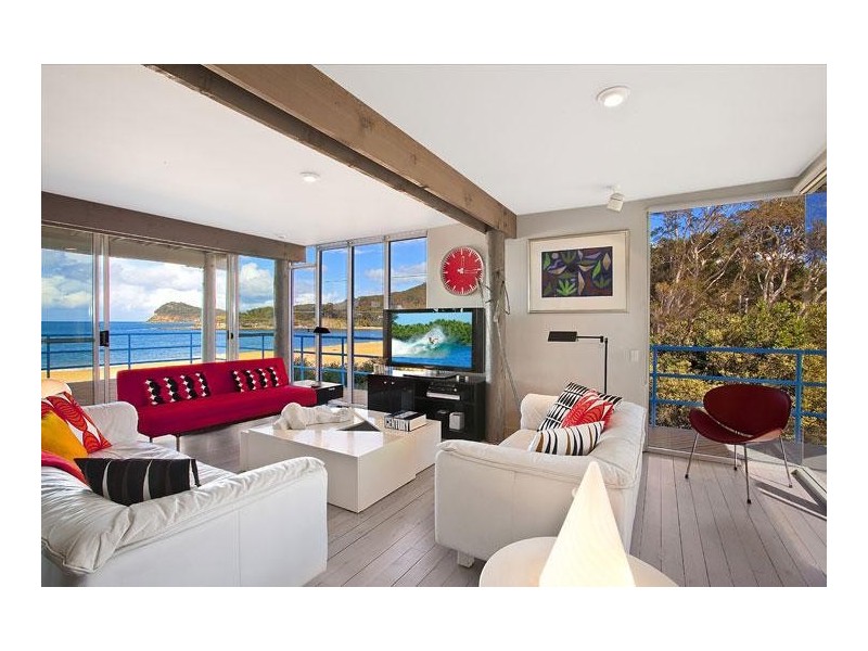 4 Coral Crescent, Pearl Beach NSW 2256