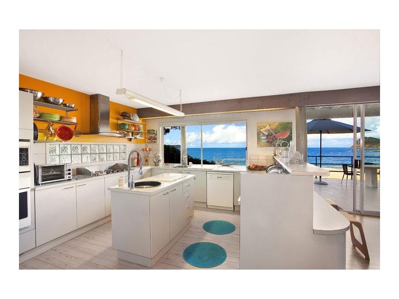 4 Coral Crescent, Pearl Beach NSW 2256