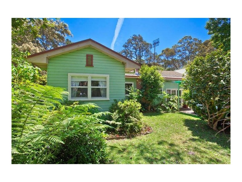 34 Emerald Avenue, Pearl Beach NSW 2256