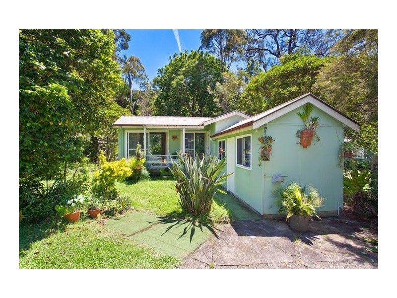 34 Emerald Avenue, Pearl Beach NSW 2256