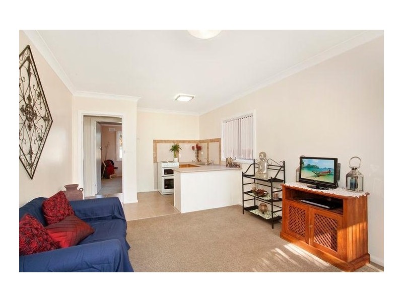 5 Dwyer Avenue, Woy Woy NSW 2256