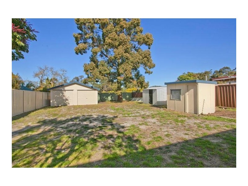 5 Dwyer Avenue, Woy Woy NSW 2256