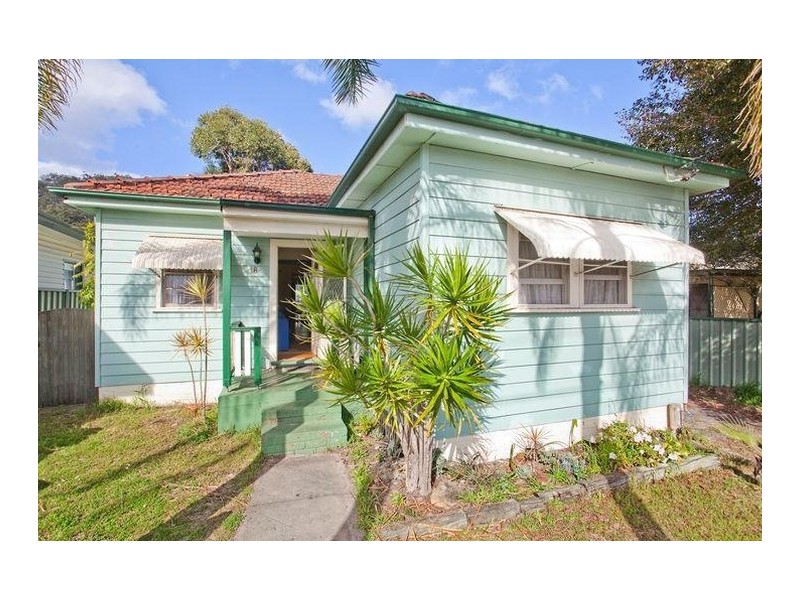 18 Collareen Street, Ettalong Beach NSW 2257