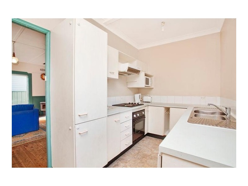 18 Collareen Street, Ettalong Beach NSW 2257