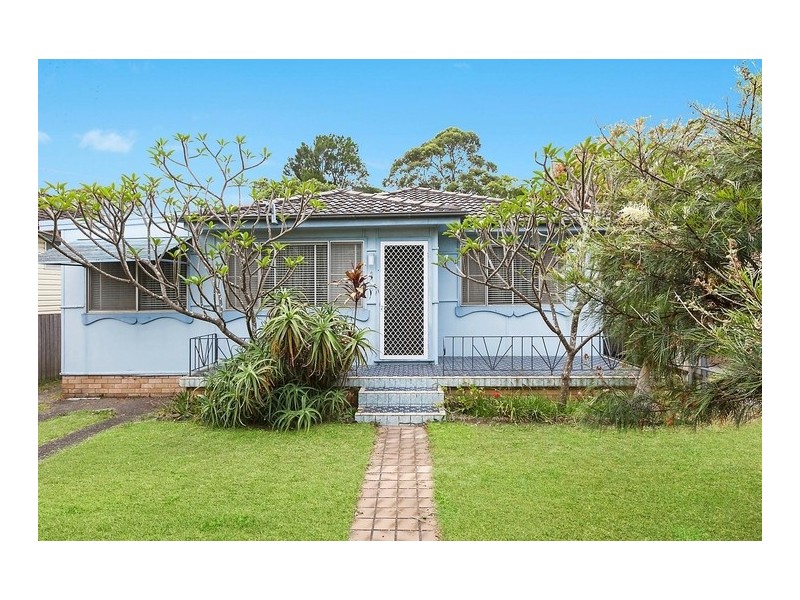 208 Ocean Beach Road, Woy Woy NSW 2256
