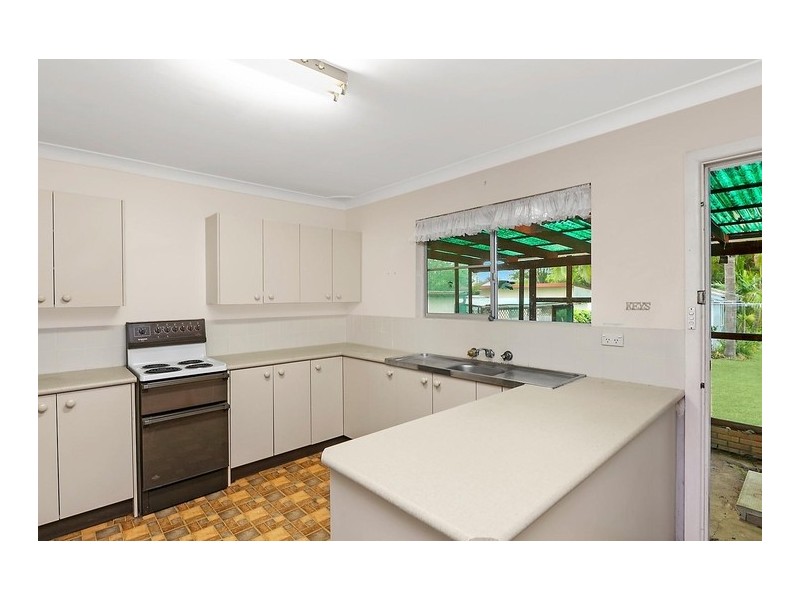 208 Ocean Beach Road, Woy Woy NSW 2256