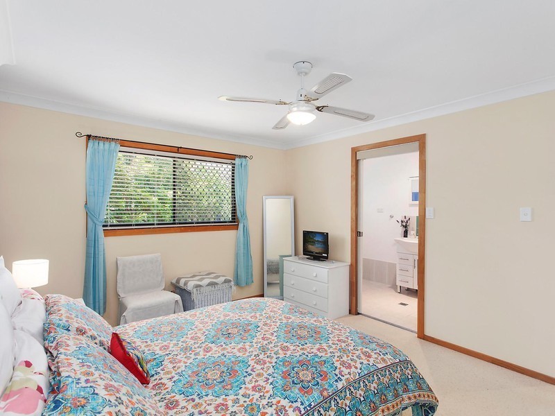 49 Robin Crescent, Woy Woy NSW 2256