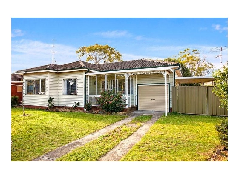 26 Camellia Circle, Woy Woy NSW 2256