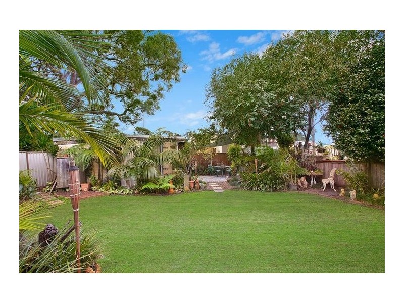 22 Dorothy Avenue, Woy Woy NSW 2256