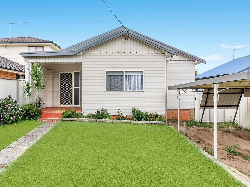 197 Trafalgar Avenue, Umina Beach NSW 2257