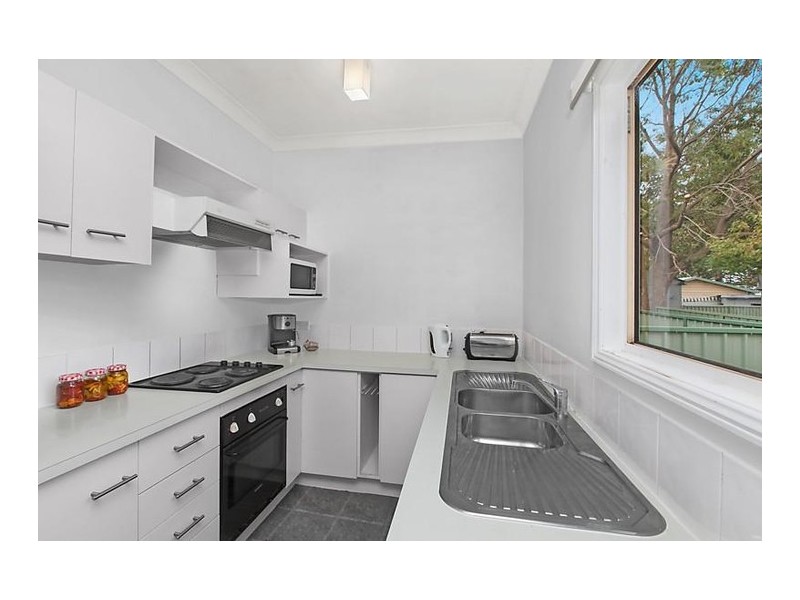 18 Collareen Street, Ettalong Beach NSW 2257