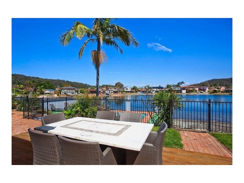 58 Helmsman Boulevard, St Huberts Island NSW 2257