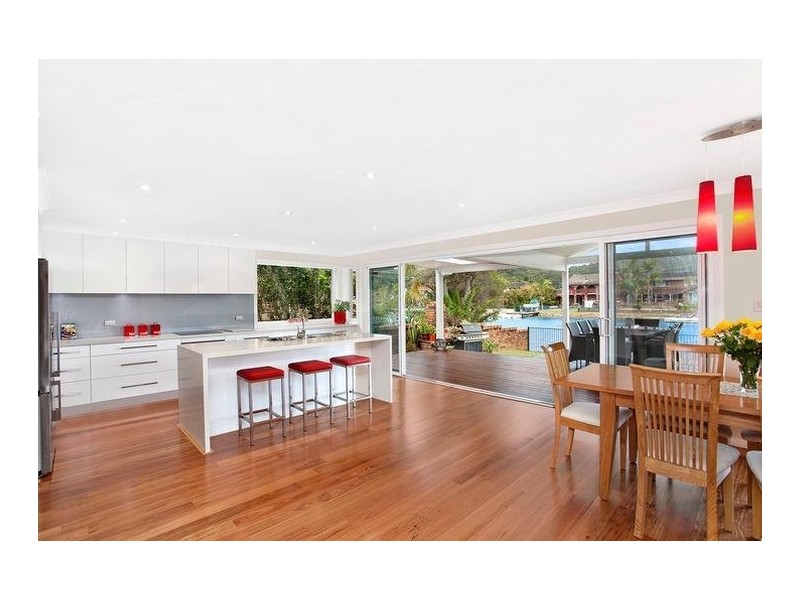 19 Nautilus Crescent, St Huberts Island NSW 2257