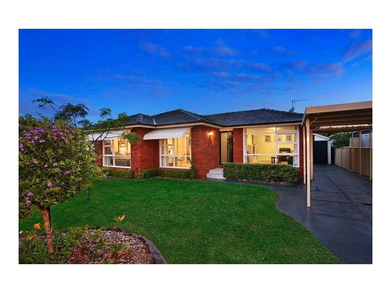 6 Camellia Circle, Woy Woy NSW 2256