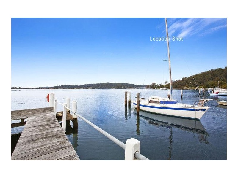 6 Camellia Circle, Woy Woy NSW 2256