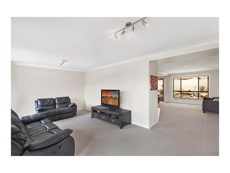10 Ena Place, Umina Beach NSW 2257