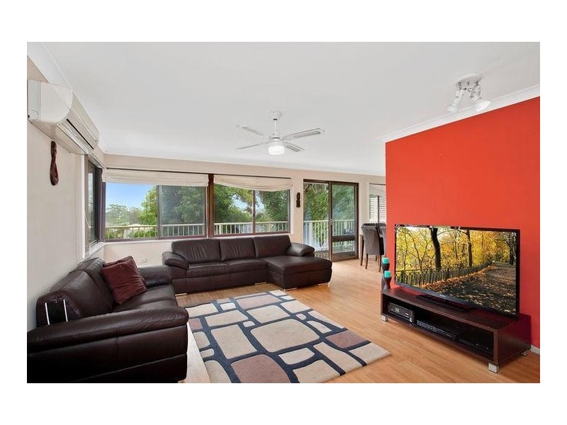 37 Hillcrest Road, Empire Bay NSW 2257