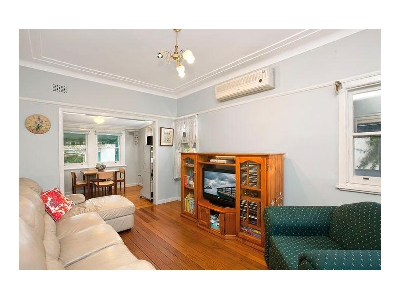 23 Australia Avenue, Umina Beach NSW 2257